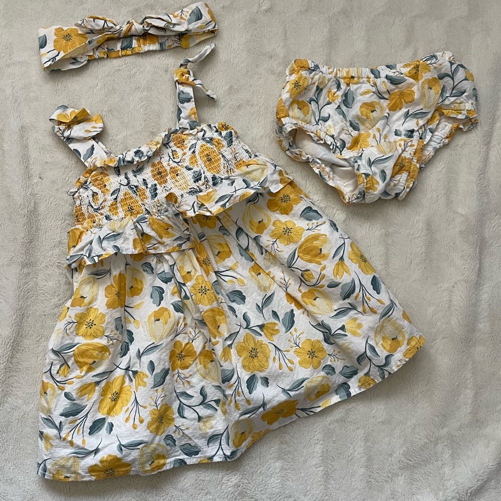 Flouncy dress with matching headband and bloomers (6-12 mos)